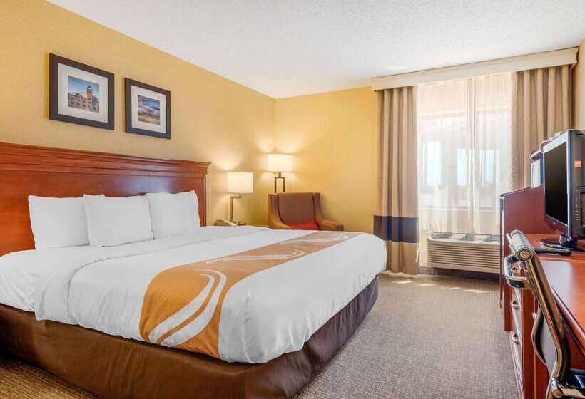 בית מלון כפרי Quality Inn I25