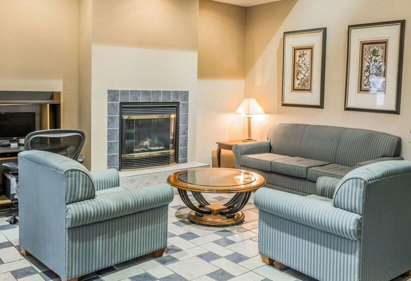 호텔 Quality Inn I94 Near Wings Stadium