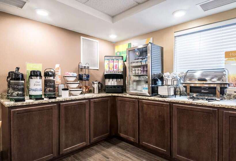 فندق Quality Inn Ithaca  University Area