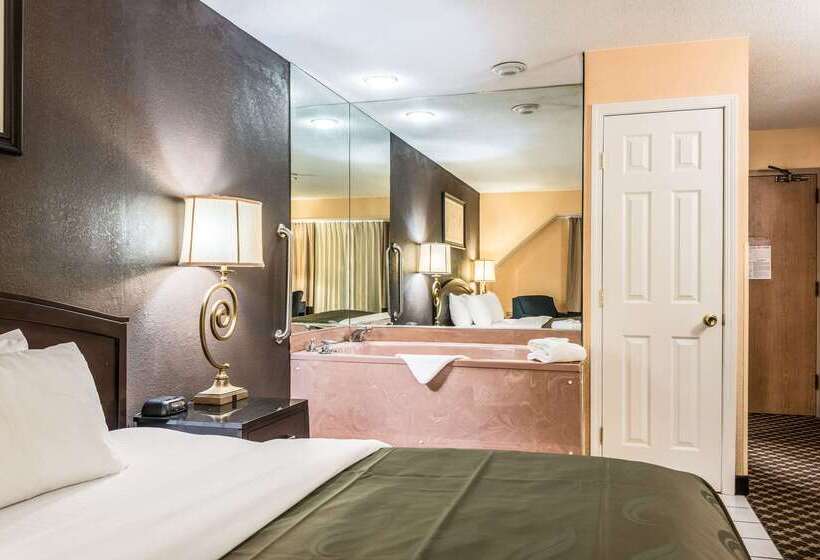 فندق Quality Inn Ithaca  University Area