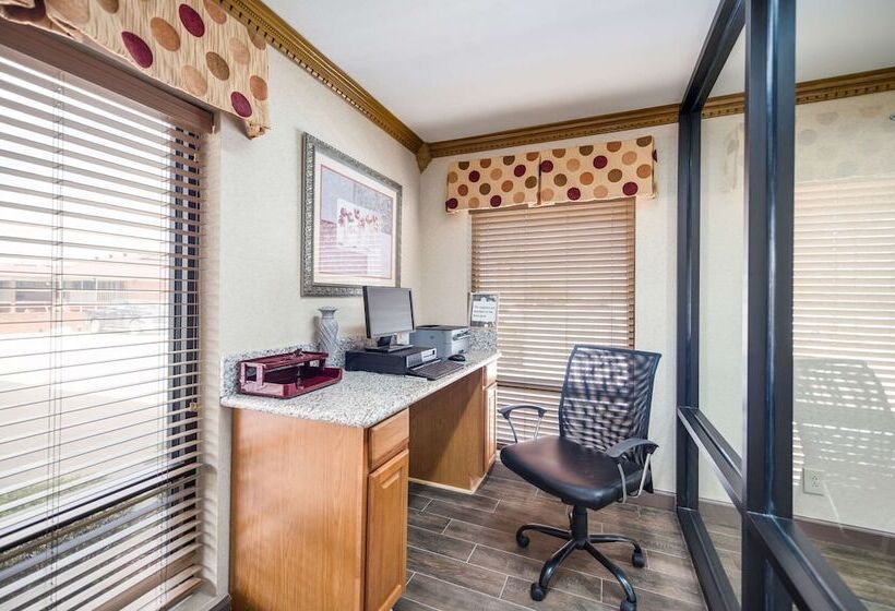 فندق Quality Inn Jacksonville Near Little Rock Air Force Base