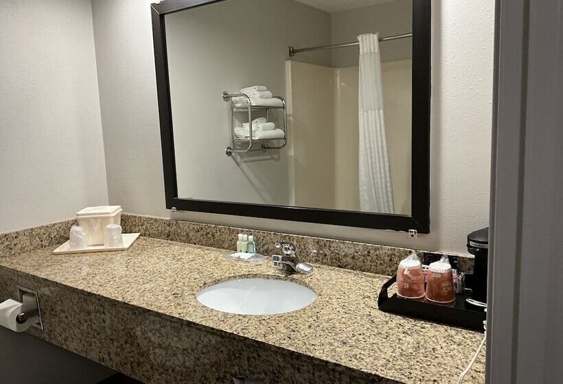 فندق Quality Inn Jacksonville Near Little Rock Air Force Base