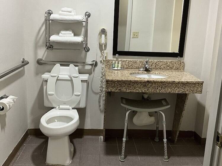 فندق Quality Inn Jacksonville Near Little Rock Air Force Base