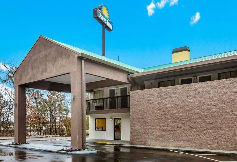 Отель Quality Inn