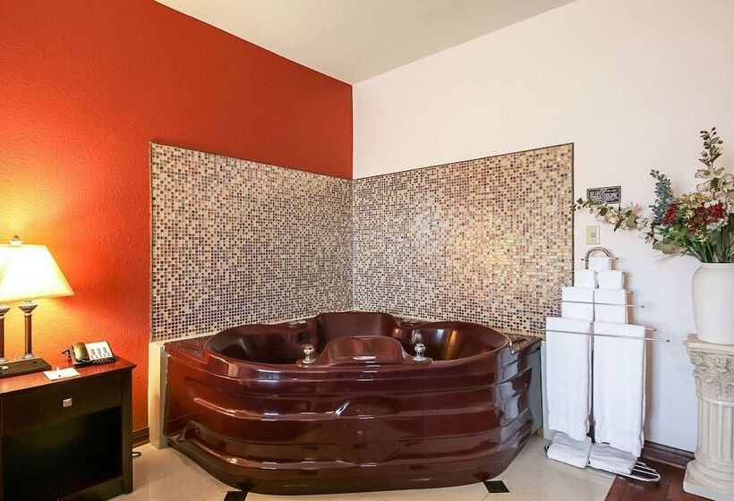 هتل Quality Inn Kingsville Hwy 77