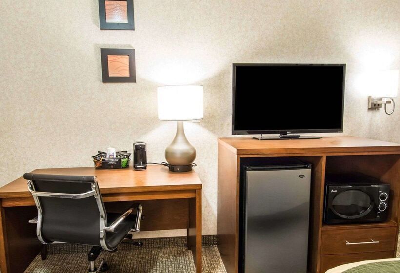 فندق Quality Inn