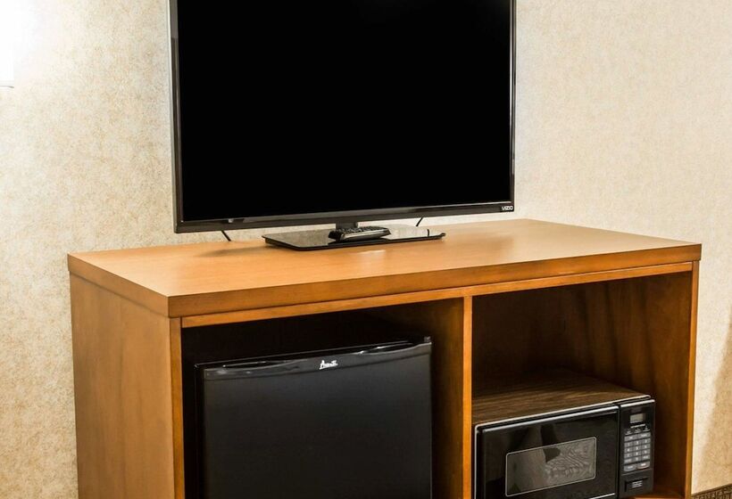 فندق Quality Inn