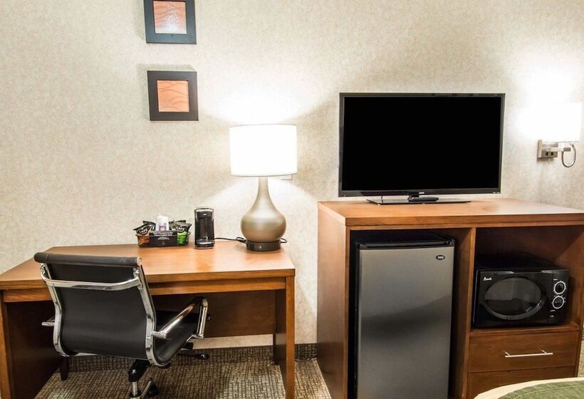 فندق Quality Inn