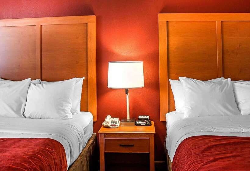 호텔 Quality Inn