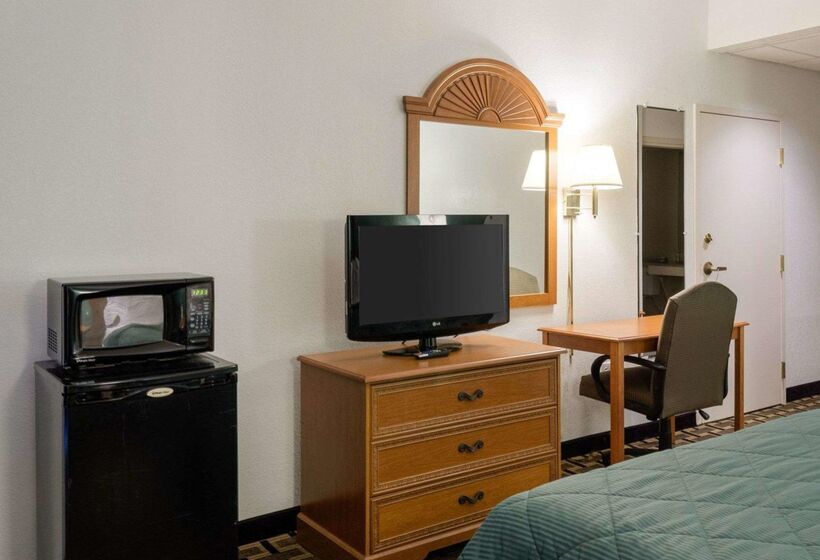 فندق Quality Inn