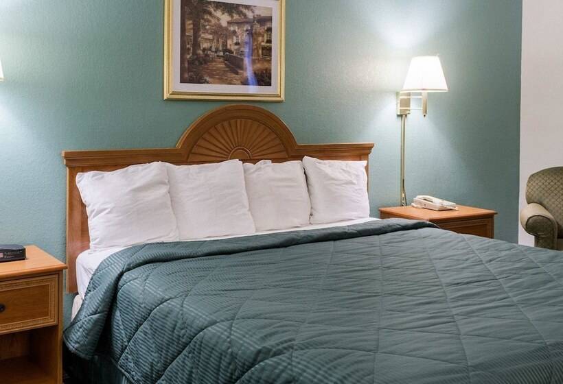 فندق Quality Inn