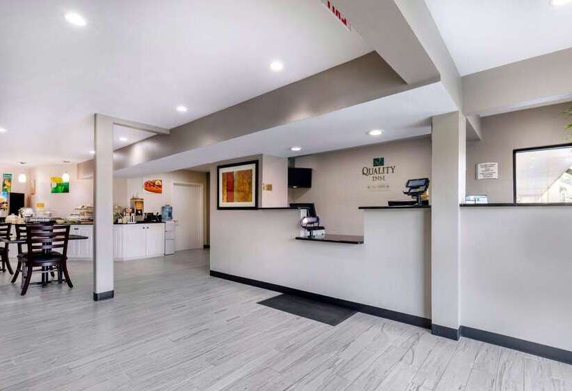 فندق Quality Inn