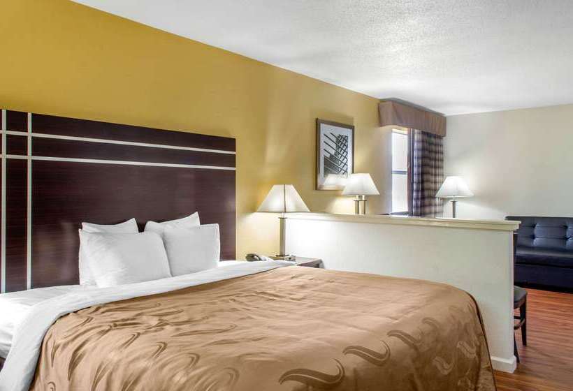 فندق Quality Inn