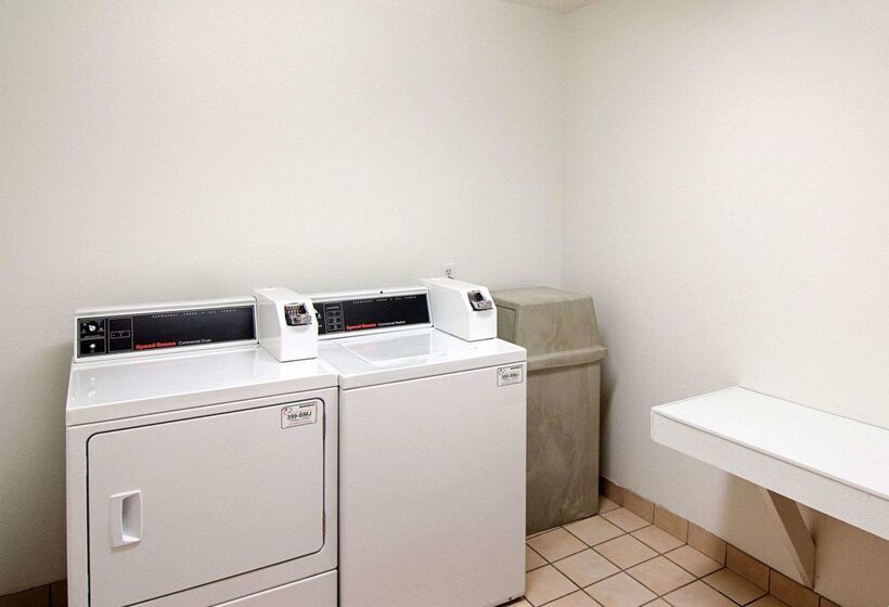 فندق Quality Inn