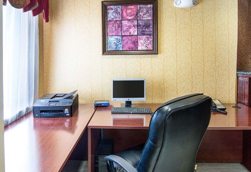 فندق Quality Inn