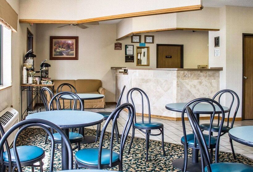 فندق Quality Inn