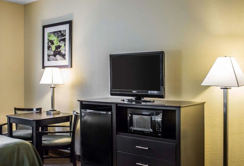 فندق Quality Inn
