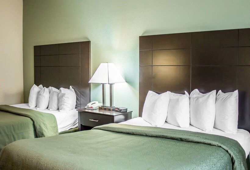 فندق Quality Inn