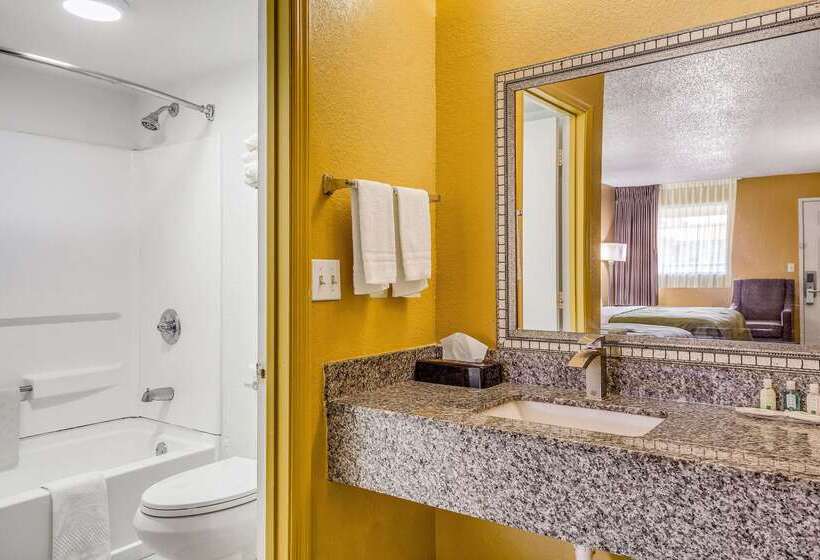 ホテル Quality Inn Mobile West Tillmans Corner