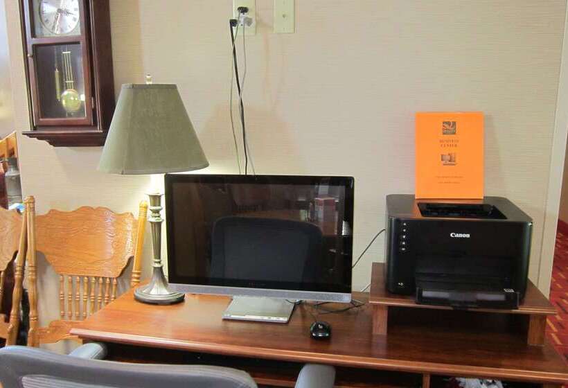 בית מלון כפרי Quality Inn Nashville  Bloomington