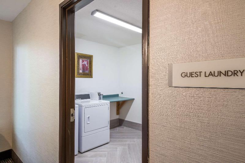 Отель Quality Inn Near Mcas Cherry Point