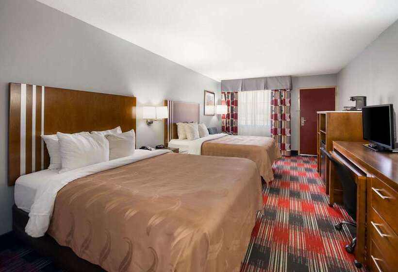 فندق Quality Inn Near Parc Natchitoches