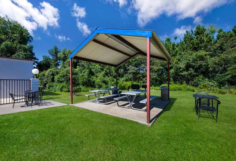 فندق Quality Inn Near Parc Natchitoches