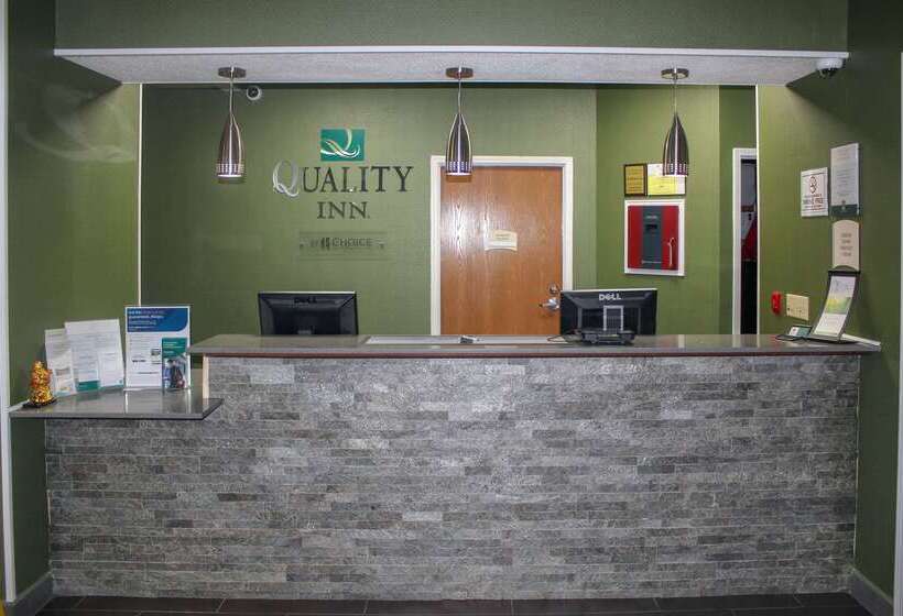 فندق Quality Inn North Vernon