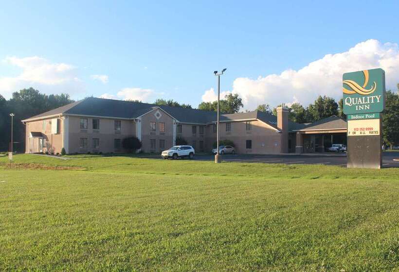 فندق Quality Inn North Vernon