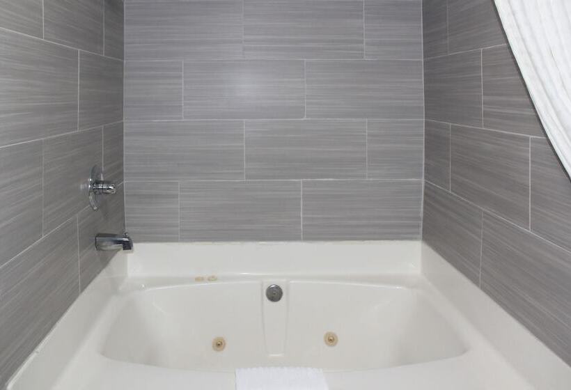 בית מלון כפרי Quality Inn North Vernon