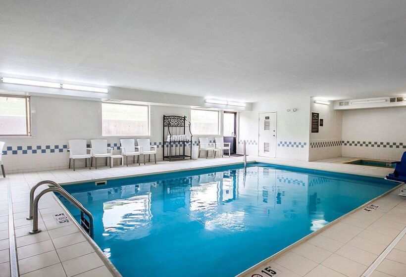 فندق Quality Inn