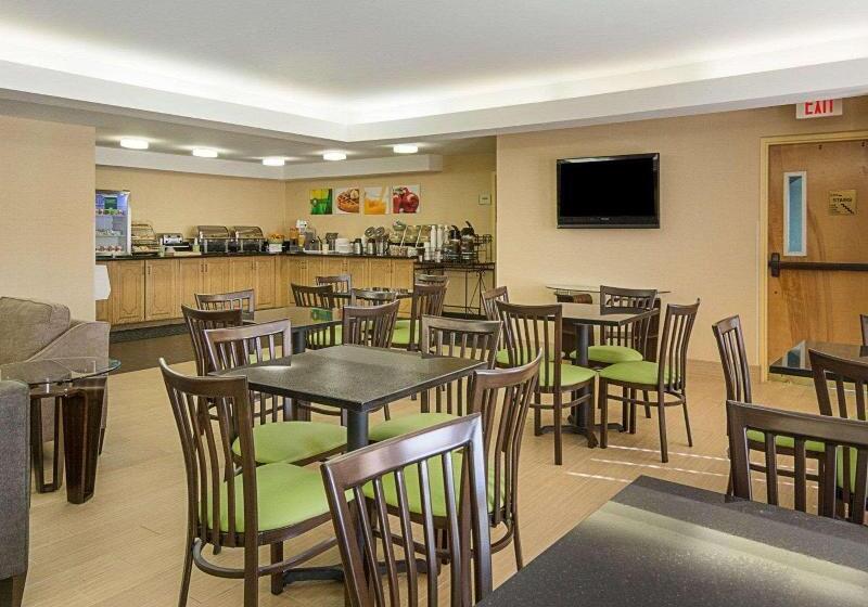Отель Quality Inn Richmond Airport