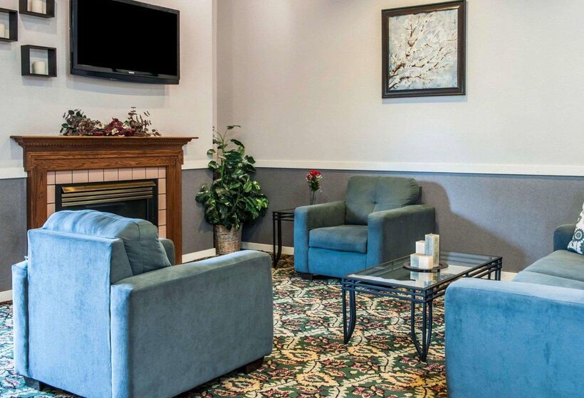 בית מלון כפרי Quality Inn Rochester South