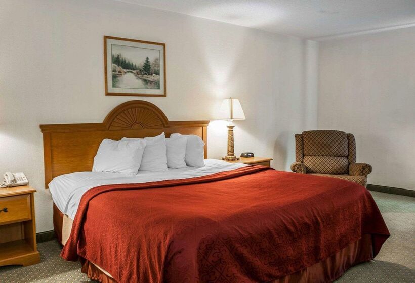 בית מלון כפרי Quality Inn Rochester South