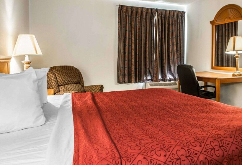 בית מלון כפרי Quality Inn Rochester South