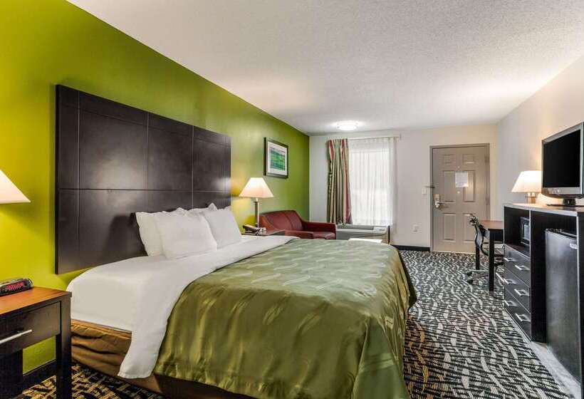 فندق Quality Inn Russellville