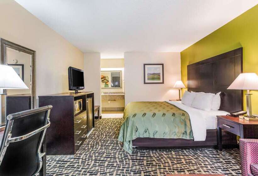 בית מלון כפרי Quality Inn Russellville