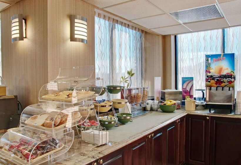 فندق Quality Inn Salem  I81