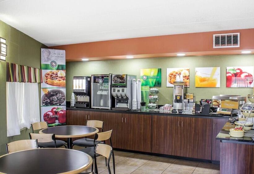 호텔 Quality Inn Selma   Smithfield