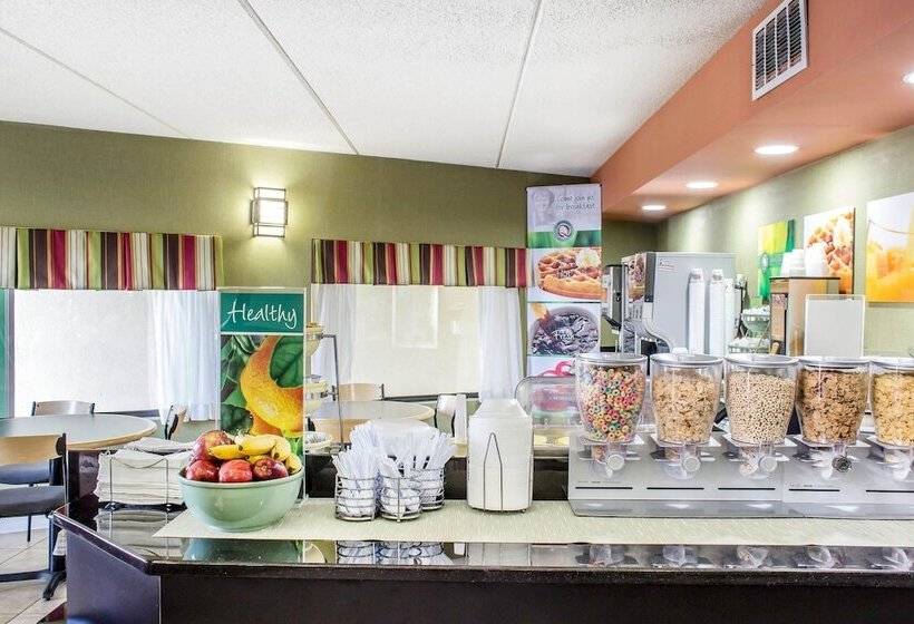 호텔 Quality Inn Selma   Smithfield