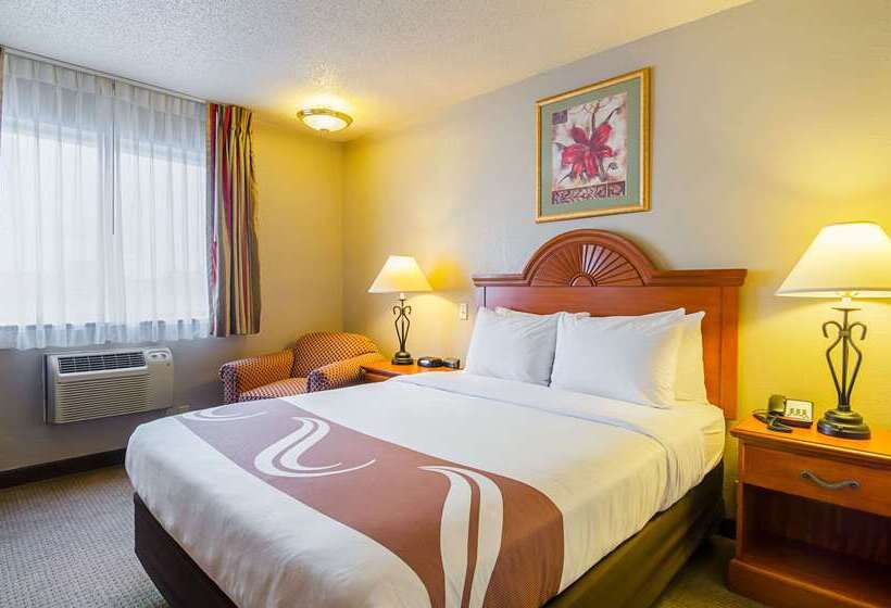 فندق Quality Inn Sidney I80