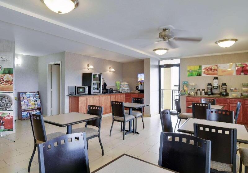 فندق Quality Inn & Suites Clarksville