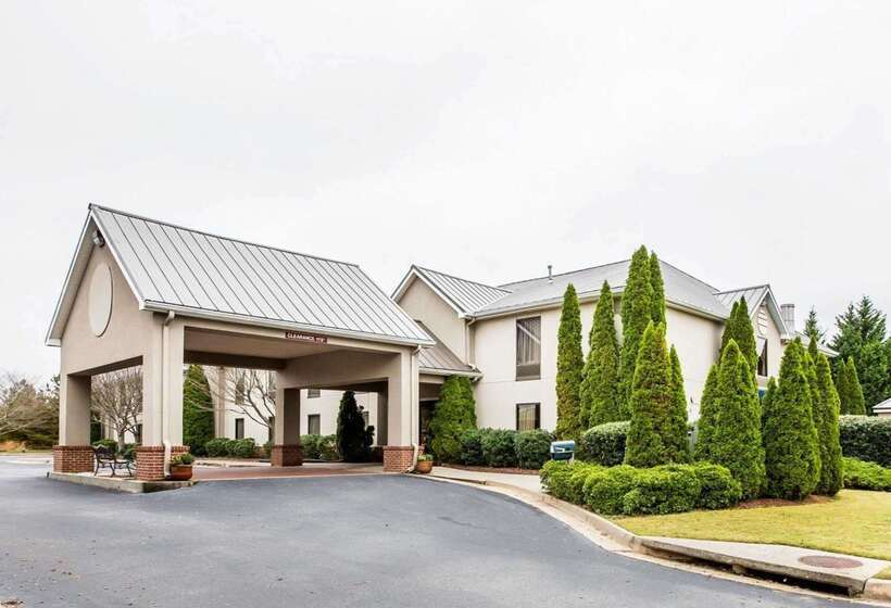 فندق Quality Inn & Suites