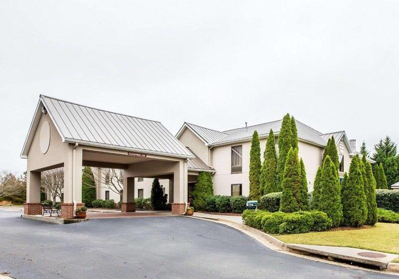 فندق Quality Inn & Suites