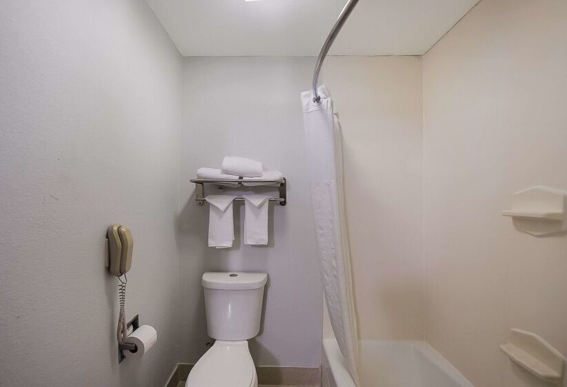 هتل Quality Inn & Suites Dfw Airport South