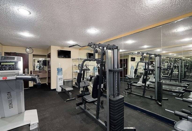 هتل Quality Inn & Suites Dfw Airport South