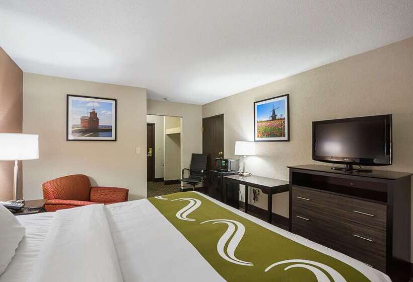 ホテル Quality Inn & Suites