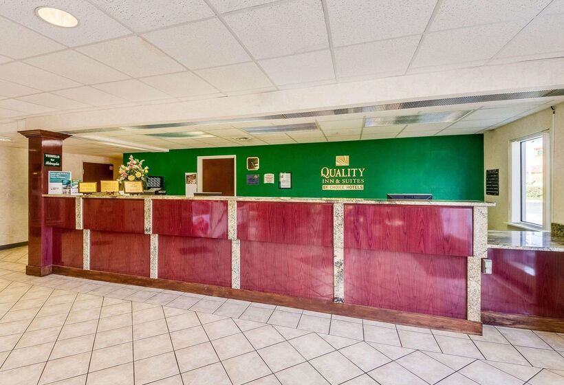 فندق Quality Inn & Suites