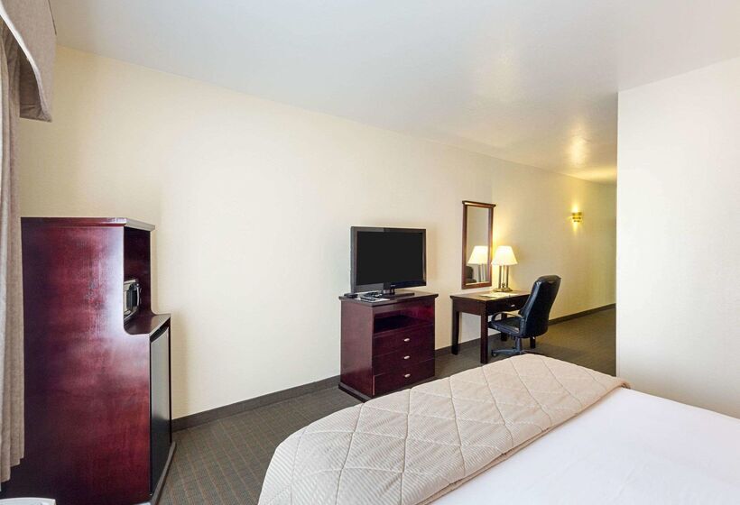 فندق Quality Inn & Suites