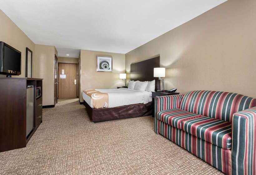 בית מלון כפרי Quality Inn & Suites Lebanon I65